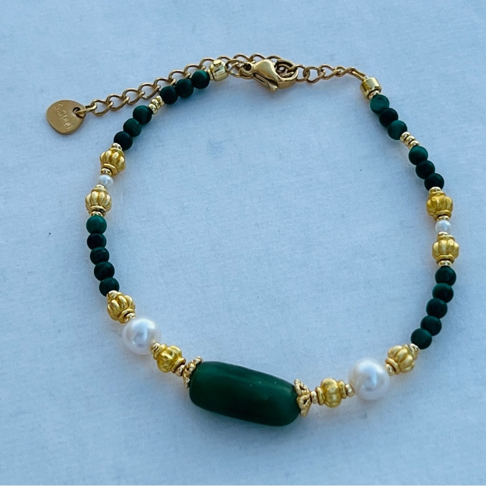 Jade Bracelet With Fresh Water Pearl